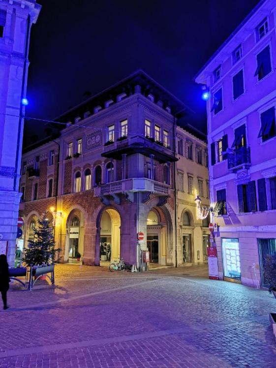 Apartments Via Roma Rovereto  Eksteriør billede